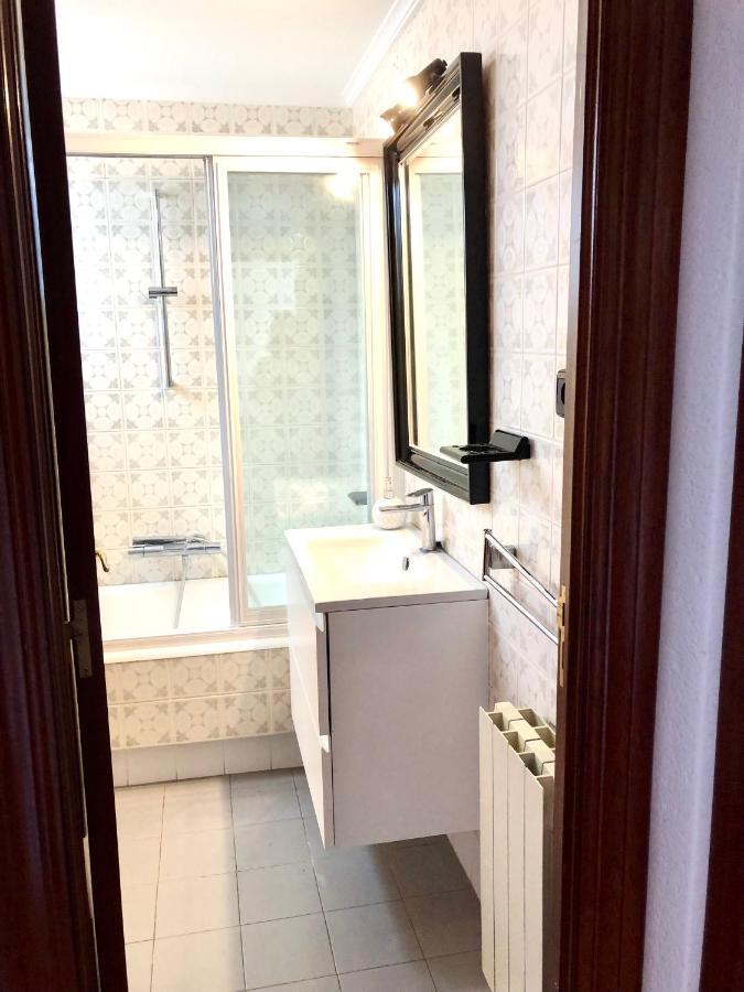 Chalet Al Lado De La Playa Con Piscina Privada, Jardin Y Barbacoa, Fronton, 6 Habitaciones Laredo Zewnętrze zdjęcie